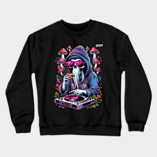 Techno T-Shirt - Psychedelic Ghost - Catsondrugs.com - Techno, rave, edm, festival, techno, trippy, music, 90s rave, psychedelic, party, trance, rave music, rave krispies, rave flyer T-Shirt Crewneck Sweatshirt